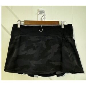 Lululemon Pace Rival Mid-Rise Skirt Size 8 Regular Camo Heritage 365 Black